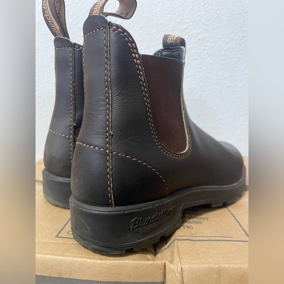 Blundstone Classic Women’s #500 Chelsea Boot Stout Brown - Picture 4 of 8